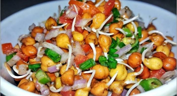 Ankurit chana Dal salad